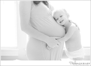 Nashville maternity photography, Melanie grady photography, organic maternity photos, lifestyle maternity photography, tennessee maternity photos, mommy and me