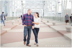 Melanie Grady wedding photography - Nashville engagement photography, Centennial Park, Pedestrian bridge, award winning Nashville wedding photographer, the best photographer in nashville, I Believe in Nashville sign, downtown skyline