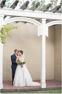 East Ivy Mansion Wedding, Nashville wedding photographer, Melanie Grady, Dream wedding, beautiful fairytale wedding in tennessee, blush bridesmaid dresses, navy tuxedos, rain wedding portrait, glamorous wedding in Nashville, Best Wedding photographer in nashville